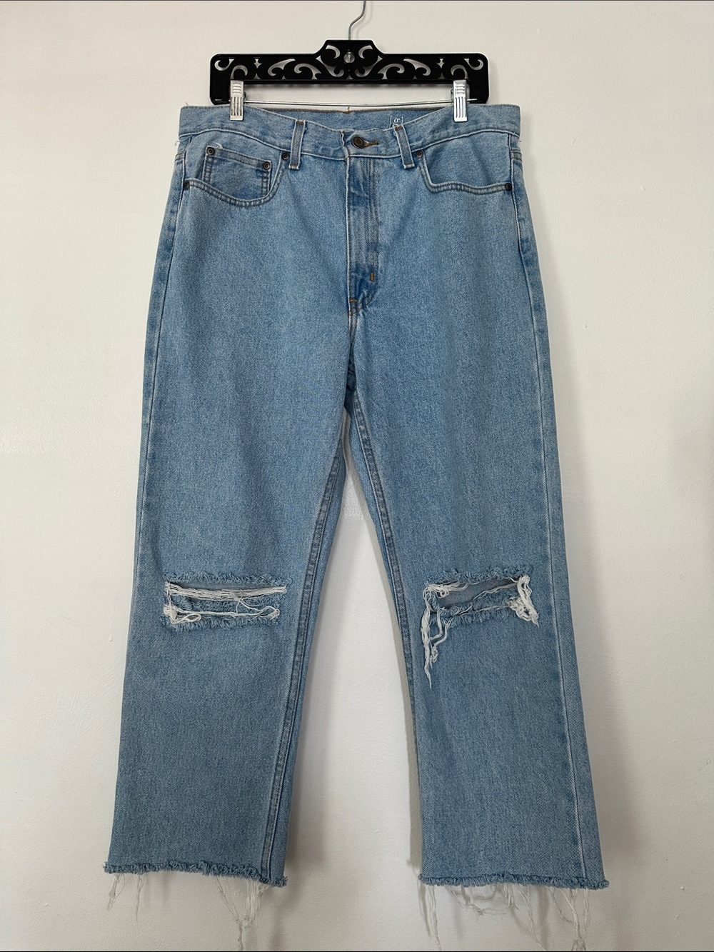Light Blue Distressed women jeans 33x30